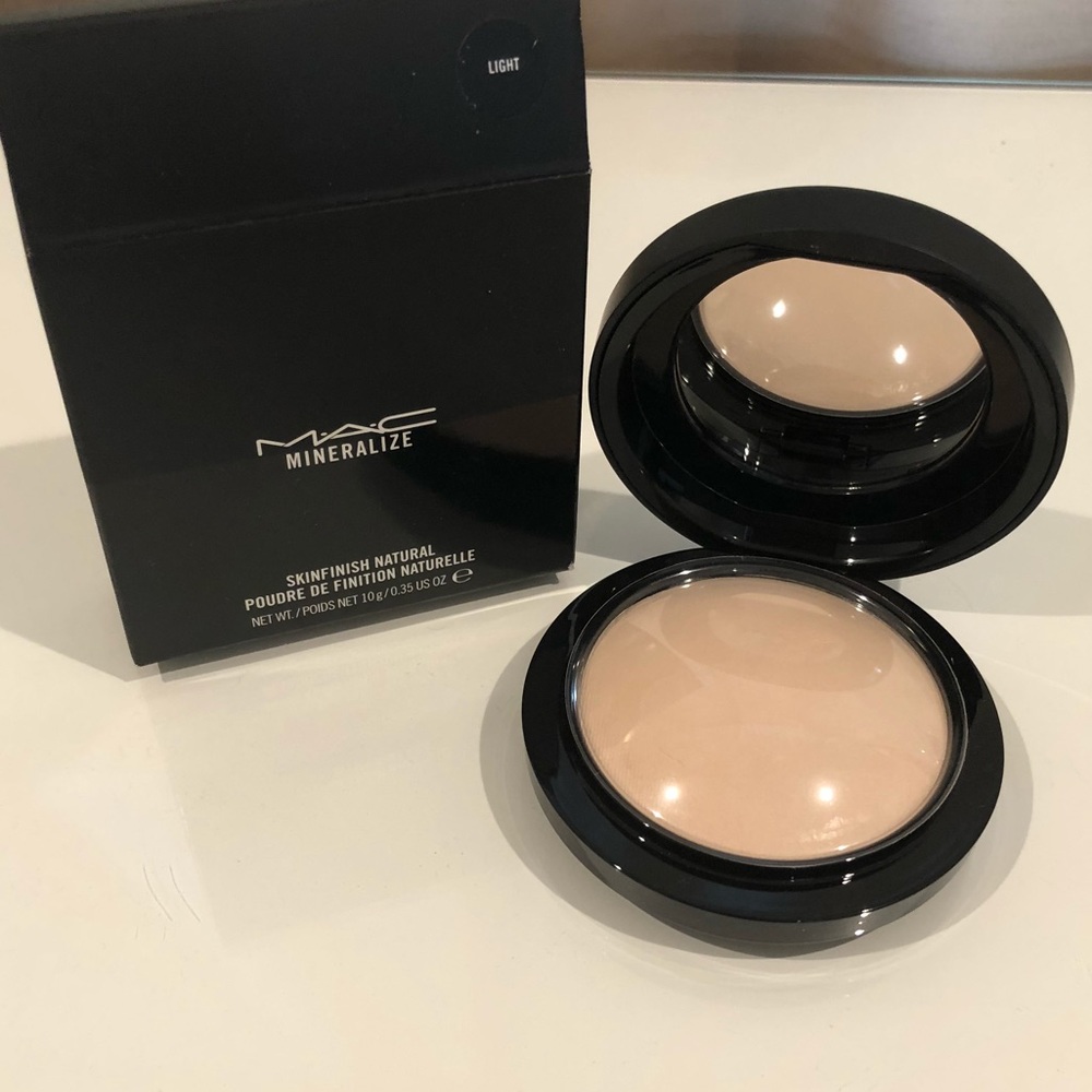 MAC Mineralized Skinfinish